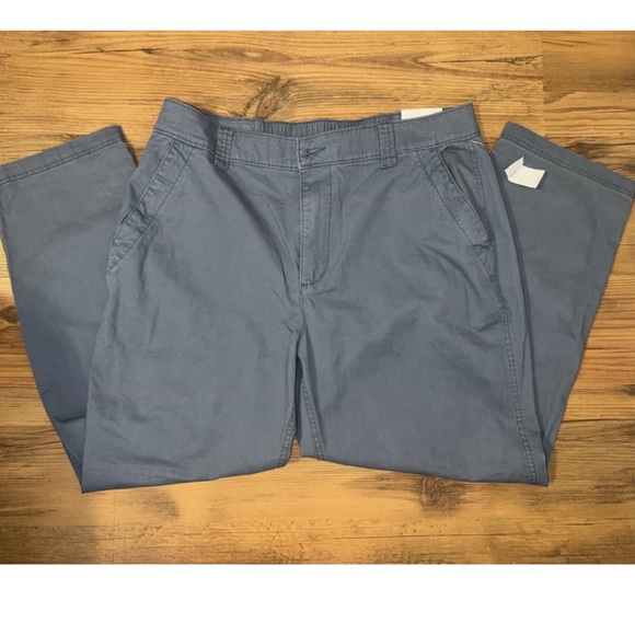 Old Navy Pants - Women’s Chino OG Pants